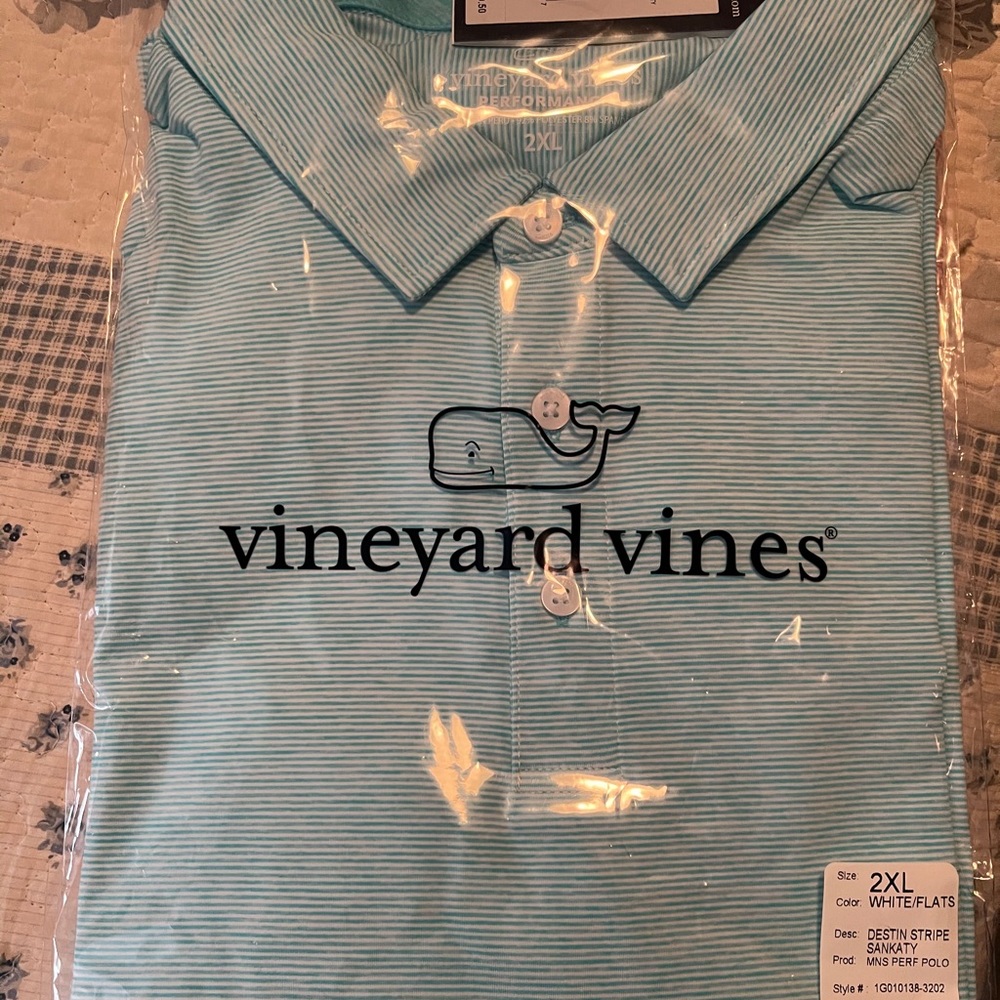 Vineyard vines XXL short sleeved- collar shirt